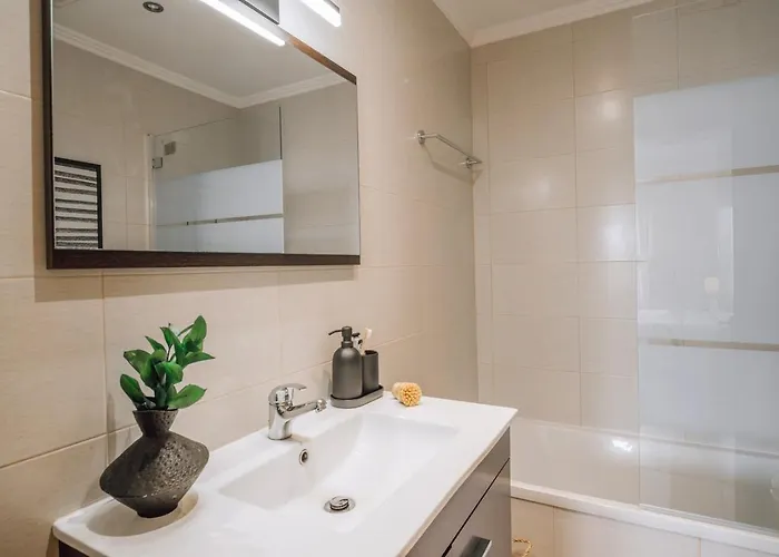 Herbert - 2 Bedrooms And Balcony In Areeiro 公寓 Lisboa